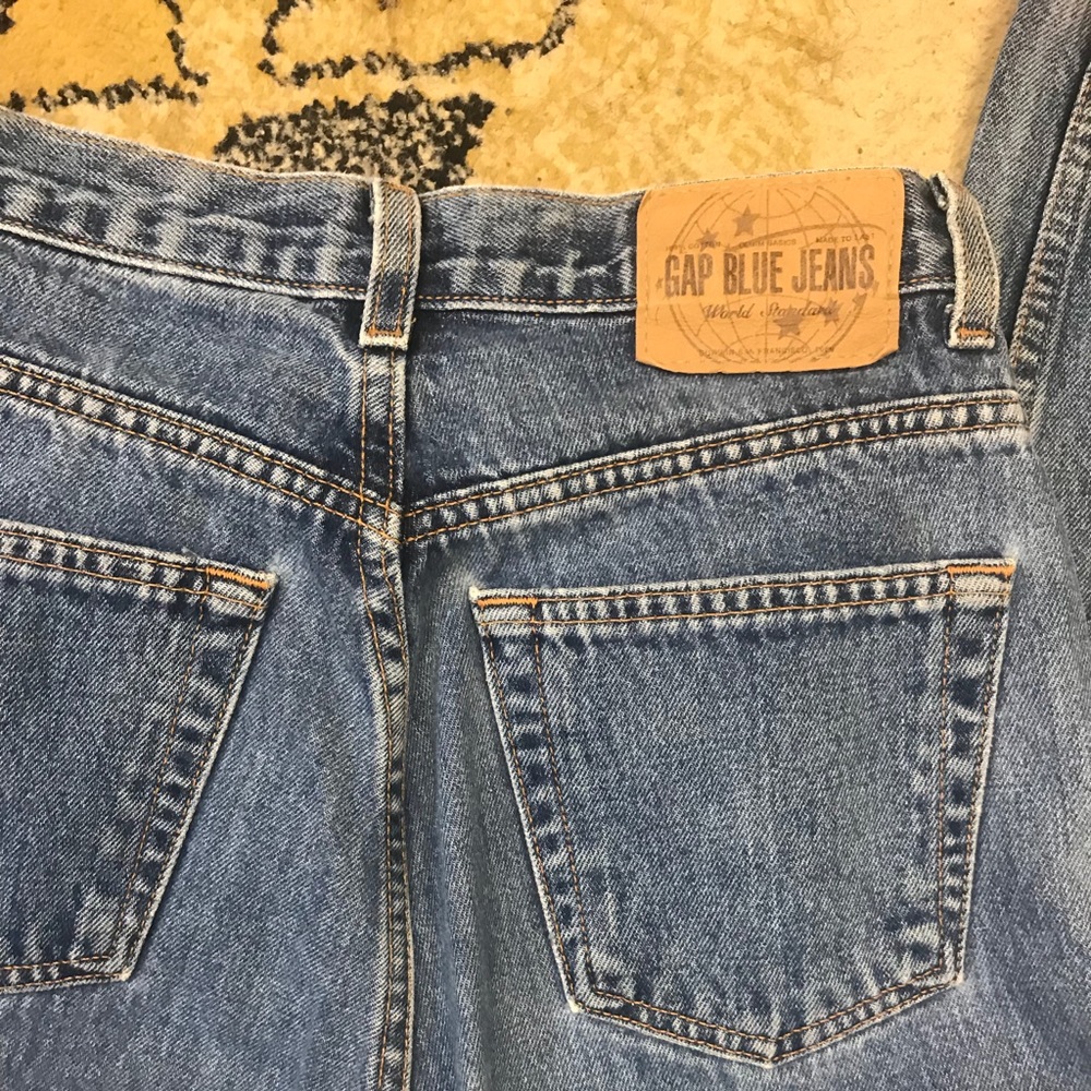 VINTAGE HIGH WAISTED JEANS —SOLD